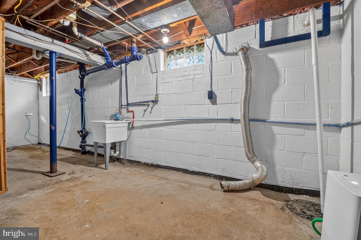 1910 Park Pl, Gwynn Oak, MD 21207 &mdash; Photo 19